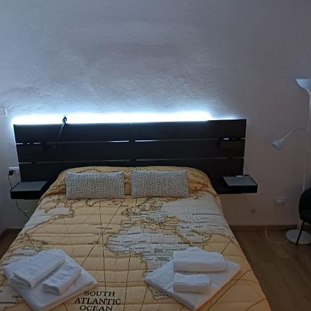 B&B Fiera Station Rooms Bologna Eksteriør bilde
