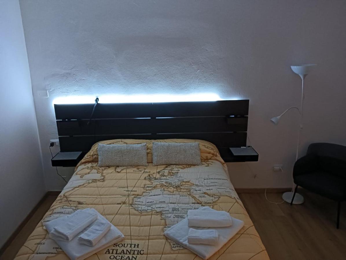 B&B Fiera Station Rooms Bologna Eksteriør bilde